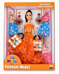 Fashion Model Doll Gift Set